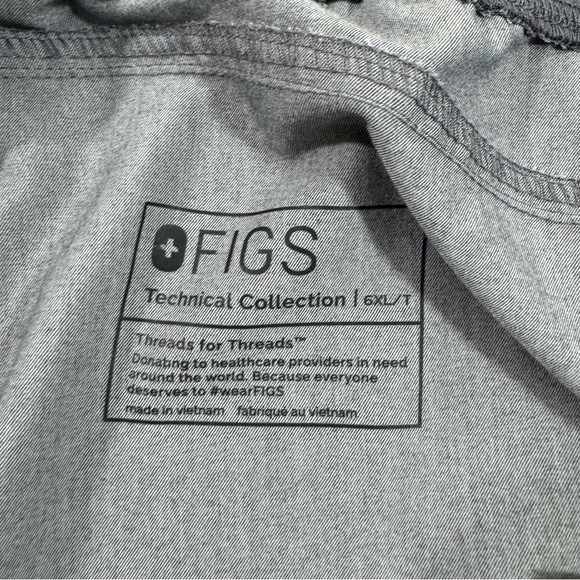 Figs Kade Cargo Scrub Bottom Pants Grey - Picture 4 of 8